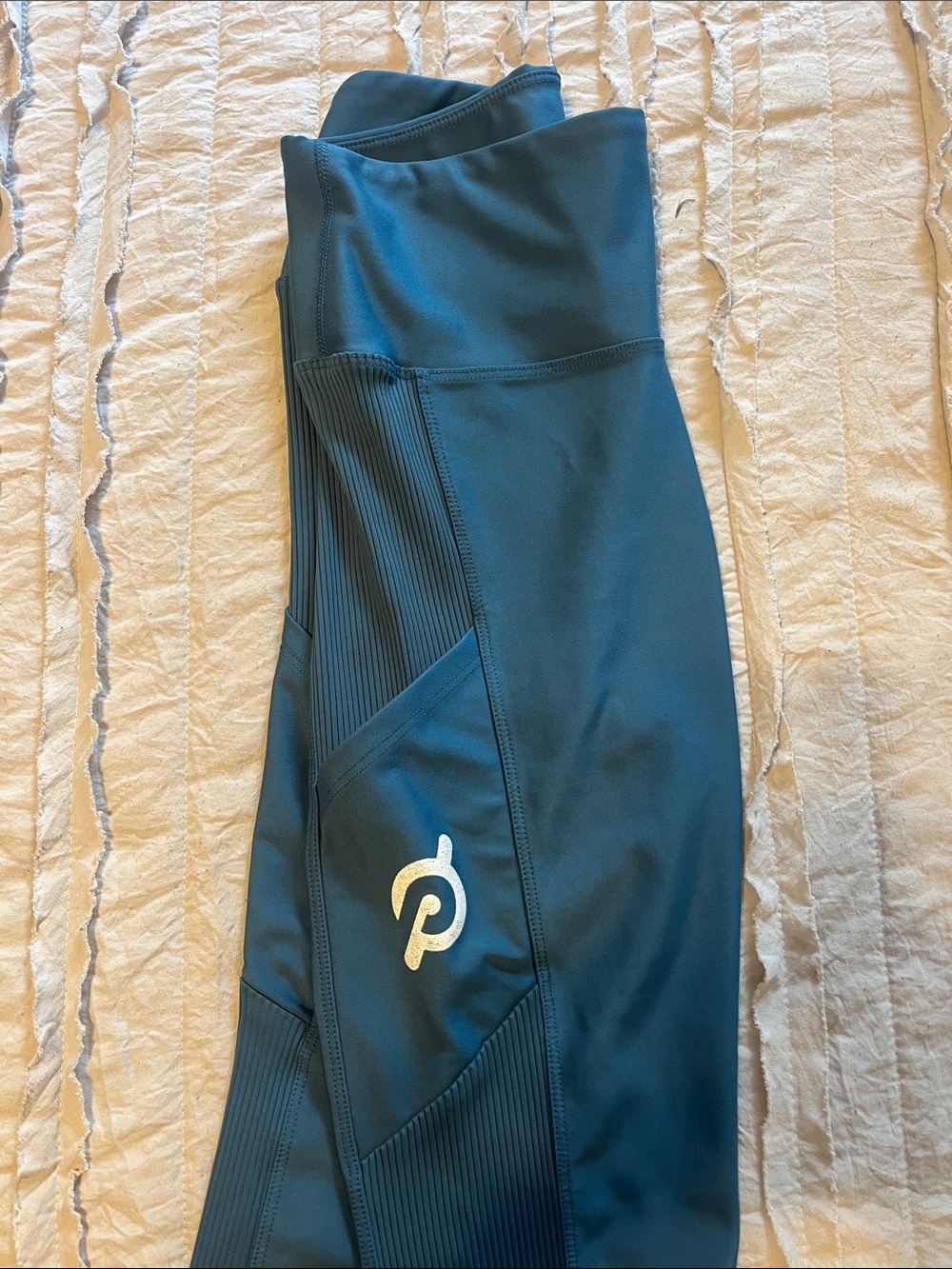Peloton Teal High-Rise Workout Leggings with Side Pocket